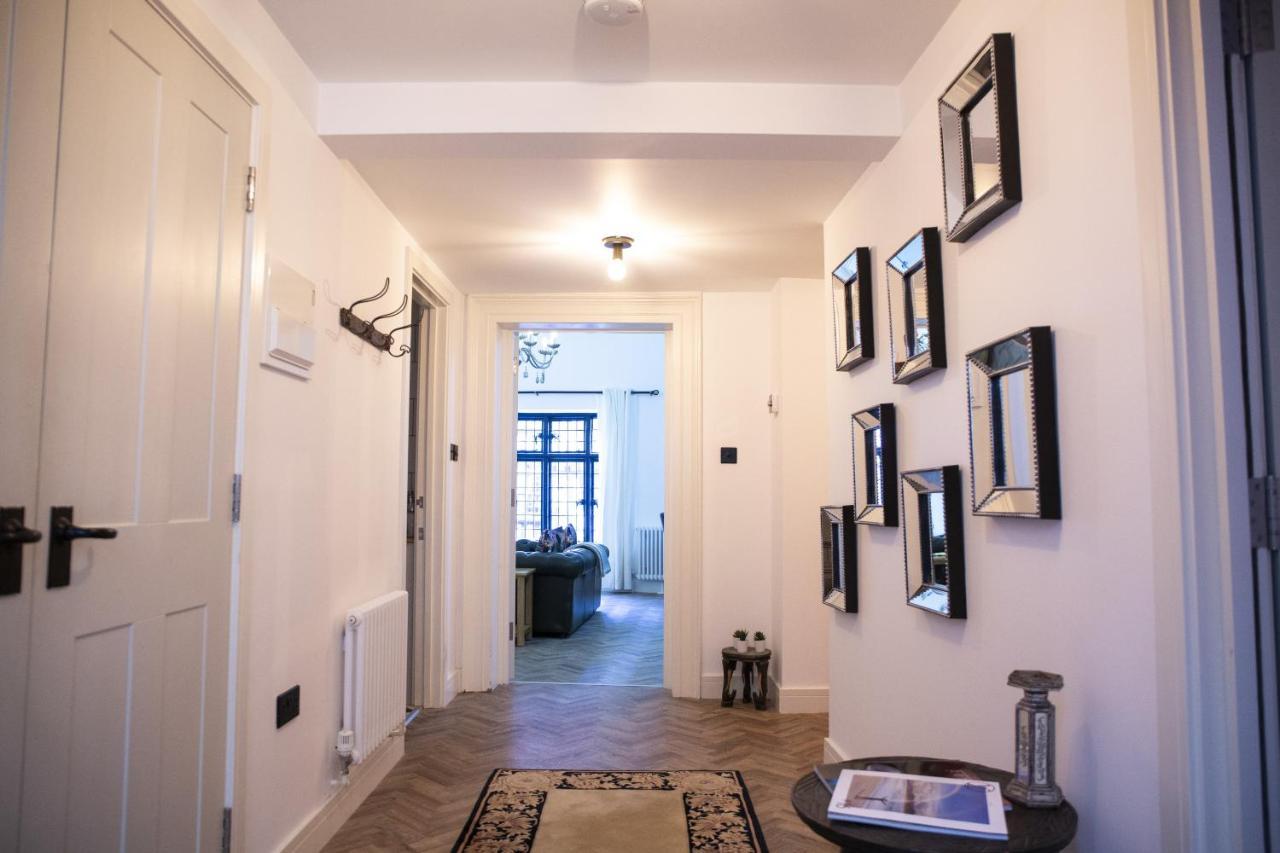 The Penthouse At Mercers Croft Стратфорд на Ейвън Екстериор снимка