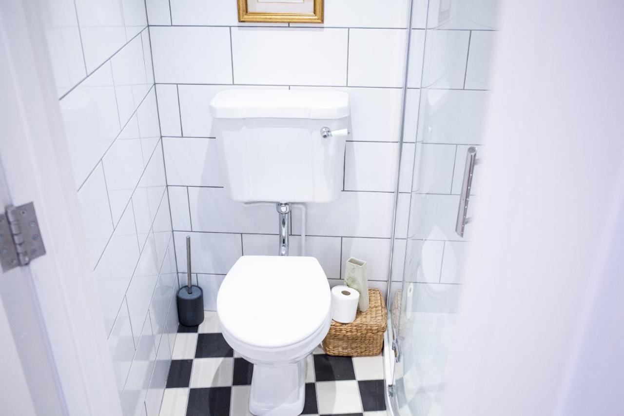The Penthouse At Mercers Croft Стратфорд на Ейвън Екстериор снимка