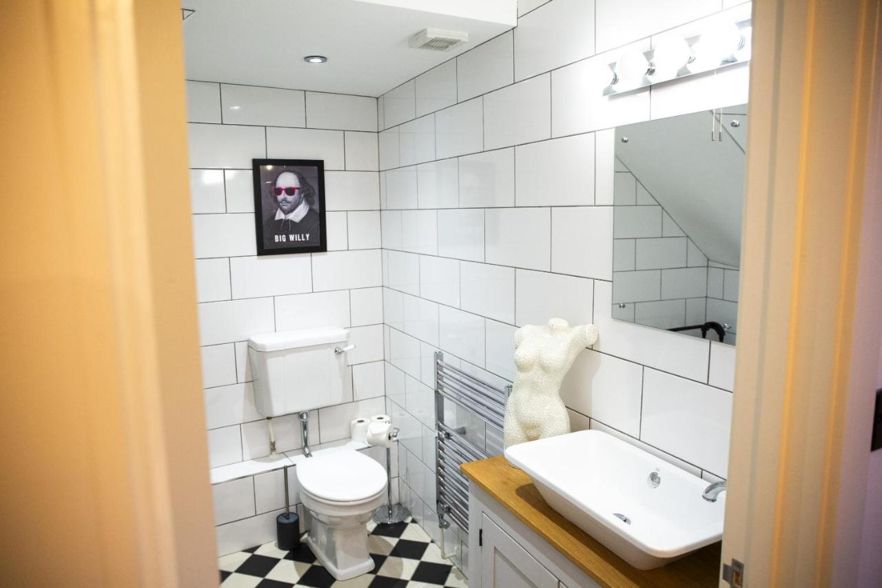 The Penthouse At Mercers Croft Стратфорд на Ейвън Екстериор снимка