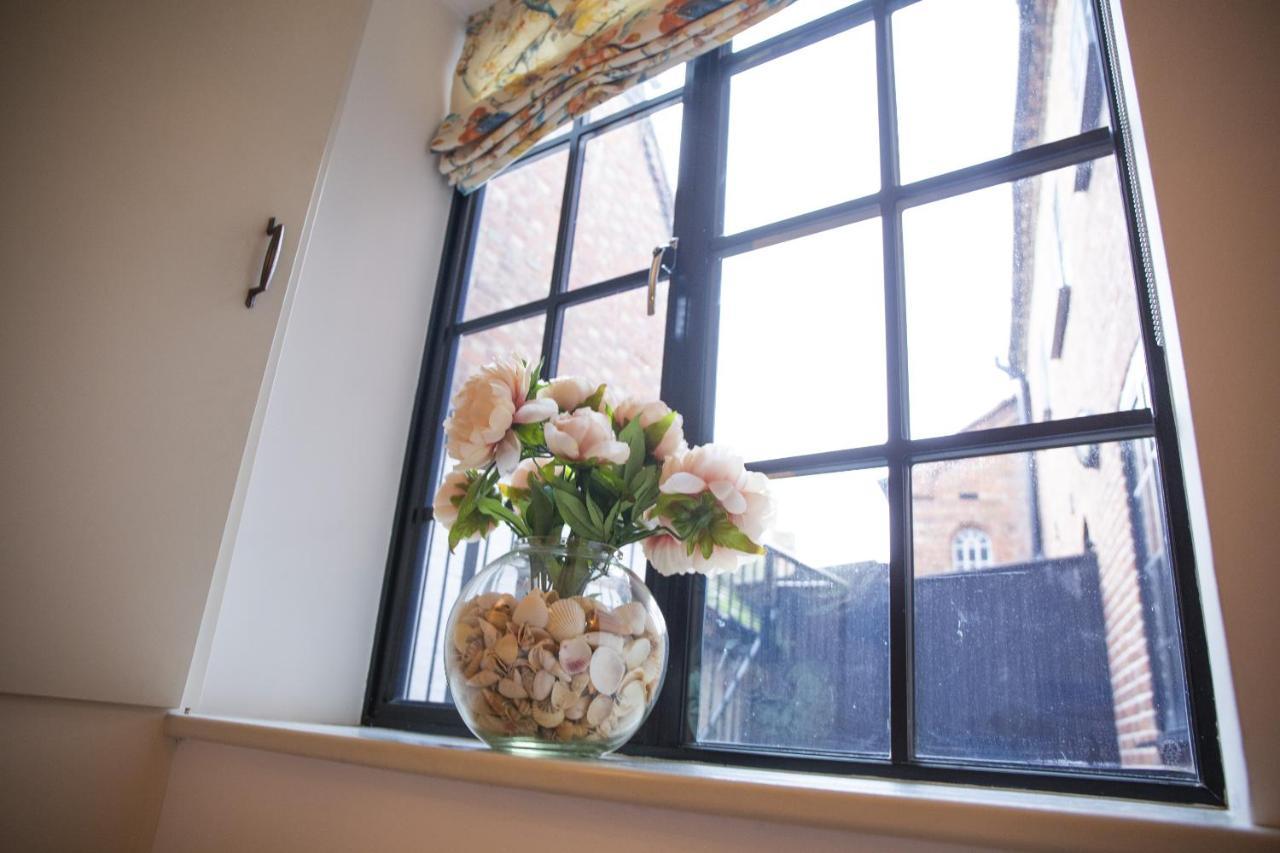 The Penthouse At Mercers Croft Стратфорд на Ейвън Екстериор снимка